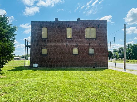 5th image of 301 Union Ave