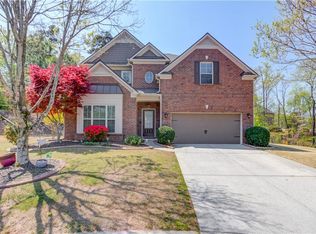 4055 Flagstaff Dr, Suwanee, GA 30024