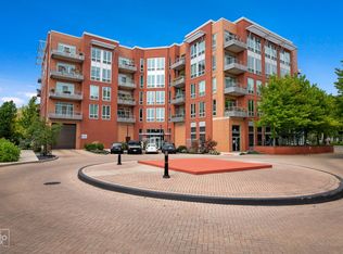 4846 N Clark St APT 209, Chicago, IL 60640