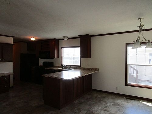 2nd image of 9816 Bellcrest Blvd