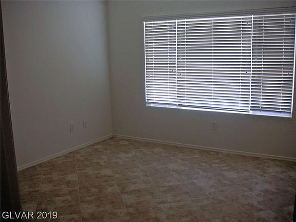 2nd image of 2625 Mourning Warbler Ave