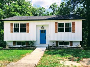 130 Lincoln Dr, Harriman, TN 37748