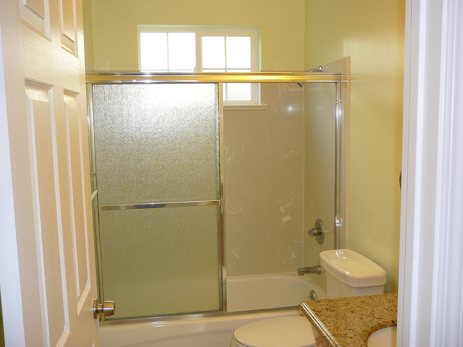 1 bed, 500 sqft, $1,950 — Photo 3