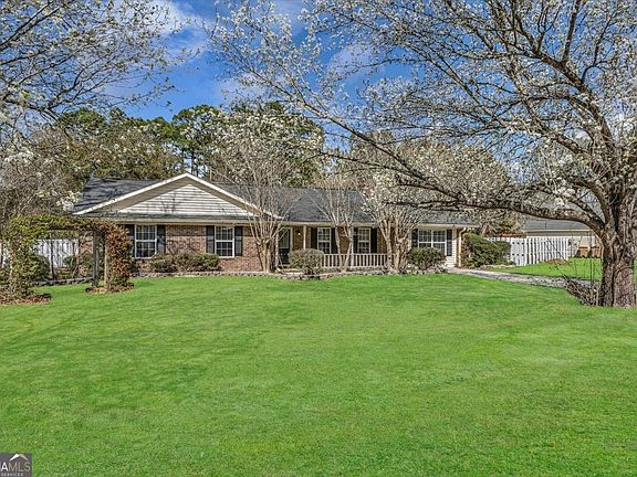 2nd image of 5323 McCall Rd