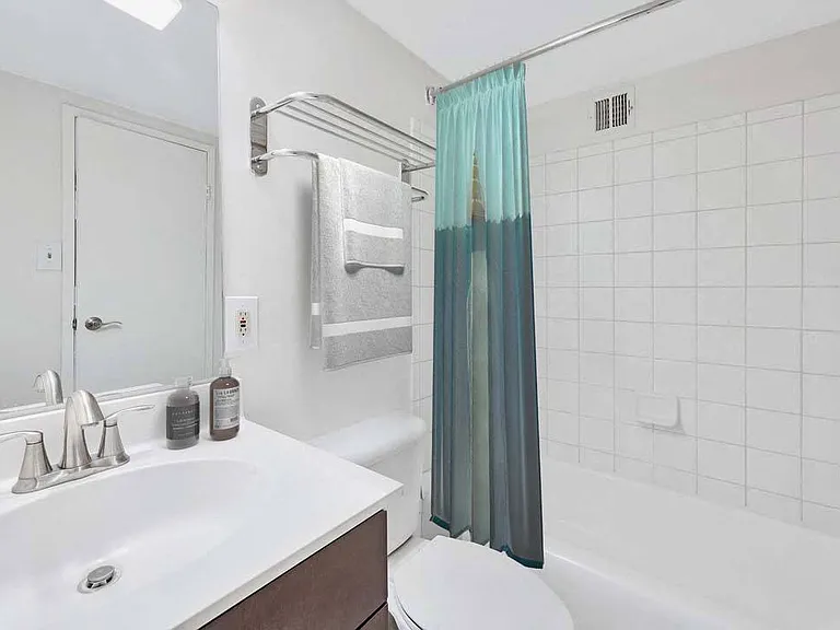 Broadstone Van Dorn — Photo 9