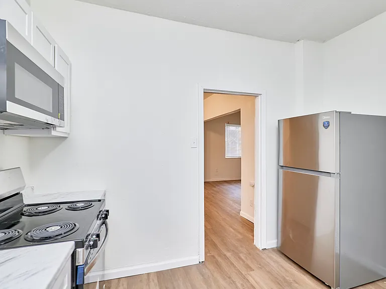 6625 Bartmer Ave — Photo 11
