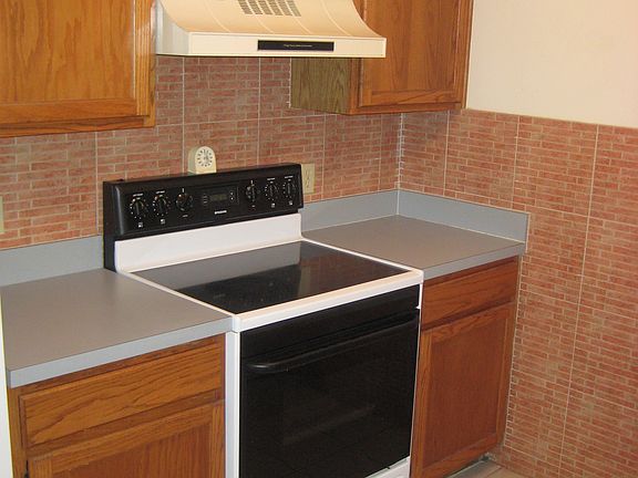 5th image of 2904 Wareham Ct