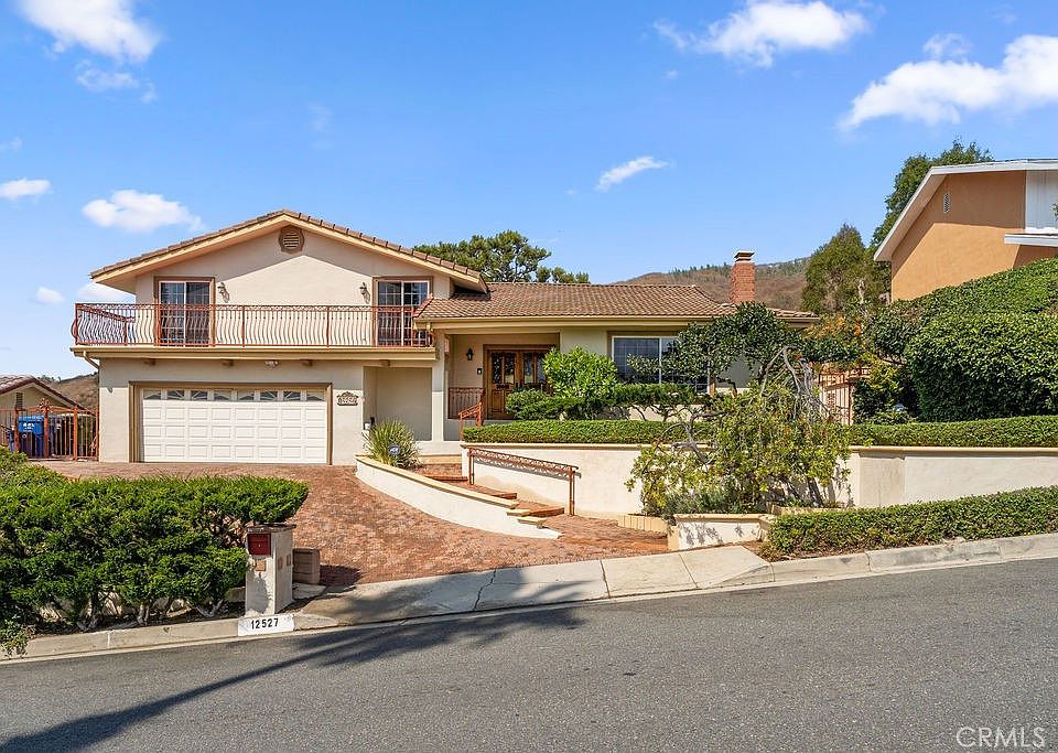 1st image of 12527 Carinthia Dr