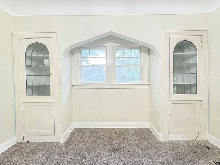 4450 Commonwealth Ave — Photo 10