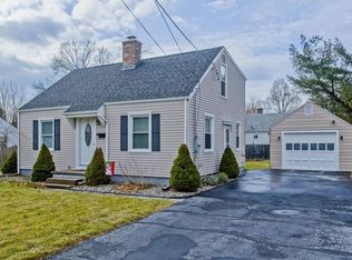 132 Pilgrim Rd, Springfield, MA 01118