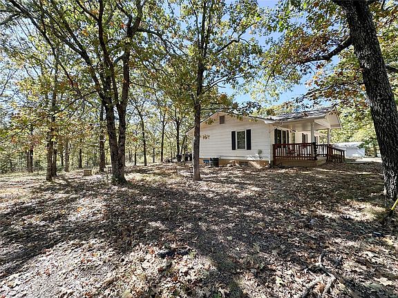4th image of 302 County Road 3360