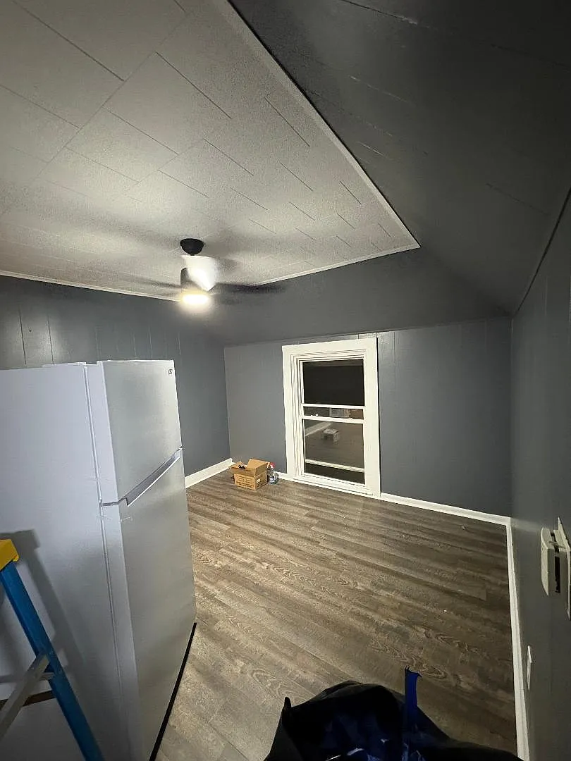 2 bed, 500 sqft, $800 — Photo 3
