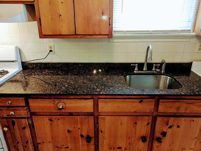 6405 Stuart Ave — Photo 37