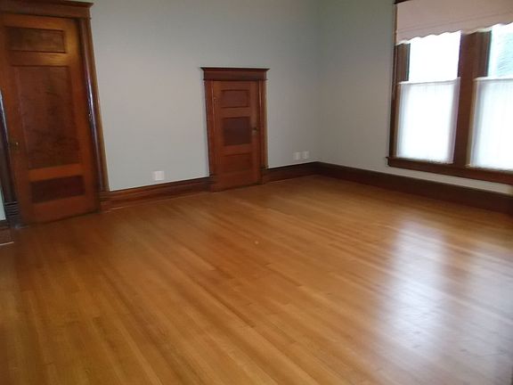 Den/office/5thbedroom