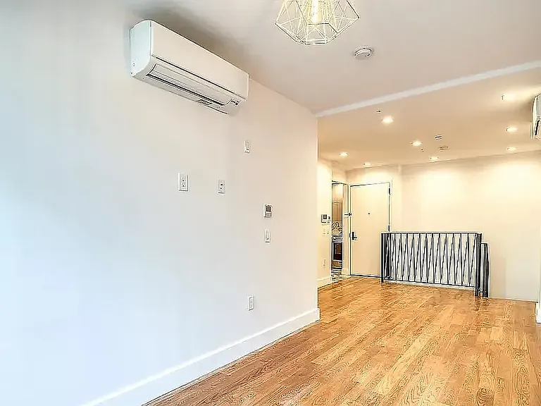 1516 New York Ave #1B — Photo 7