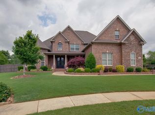 8 September Ln, Huntsville, AL 35824