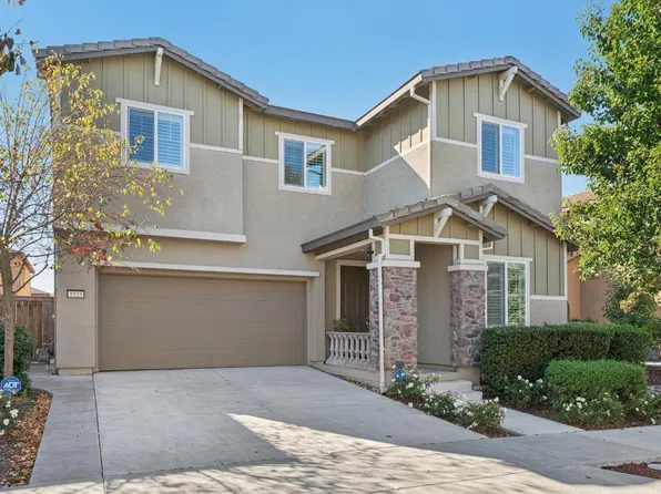1525 Keats Place, Rohnert Park, CA 94928