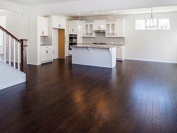 3rd image of 3028 Bronwood Pl #64