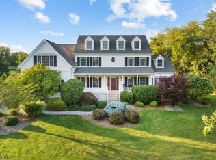 63 Milburn Dr, Hillsborough, NJ 08844