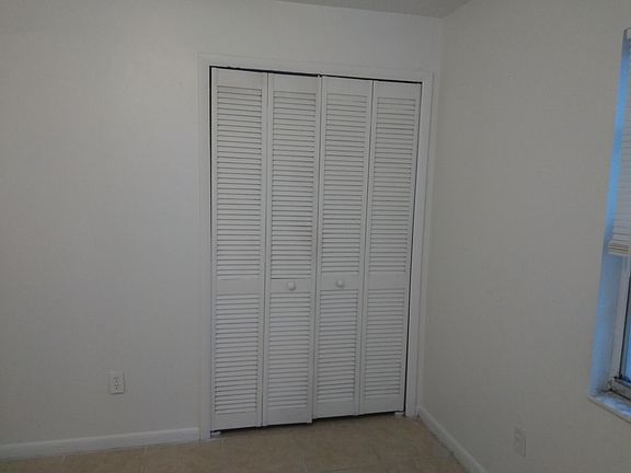 5th image of 12211 N 59th St