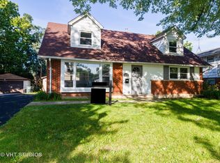 16910 Glen Oaks Dr, Country Club Hills, IL 60478