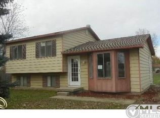 2713 Windemere, North Branch, MI 48461