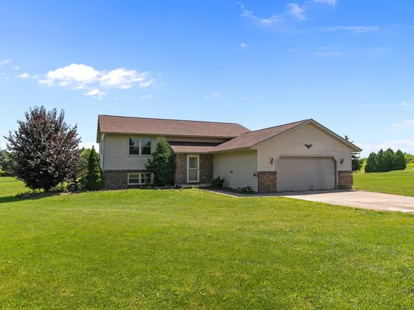 W1180 County Road Z, Kaukauna, WI 54130