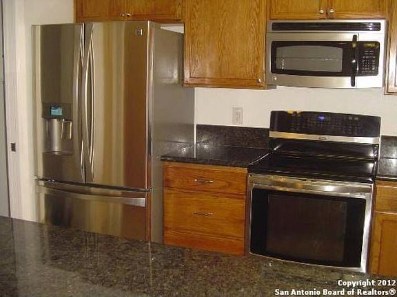 Stainless steel appliance
