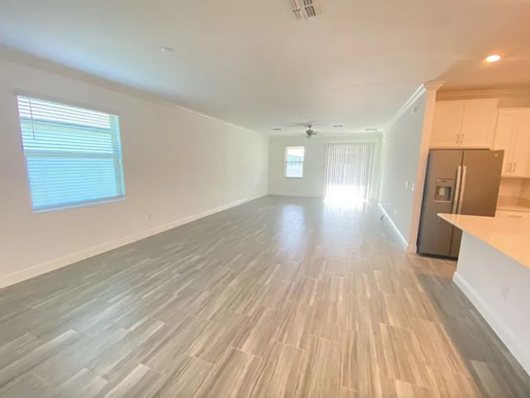 9967 Red Bay Loop — Photo 4