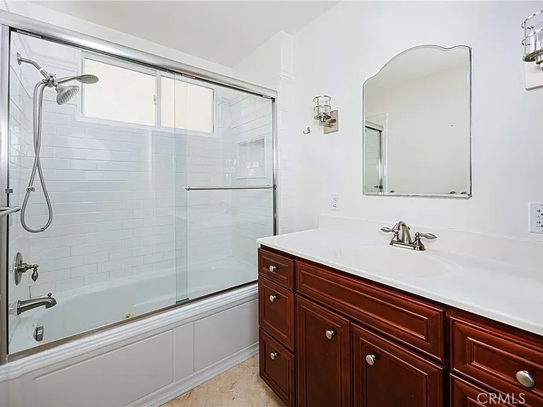 361 Cypress Dr — Photo 15