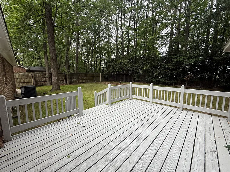 117 Greenwood Dr — Photo 17