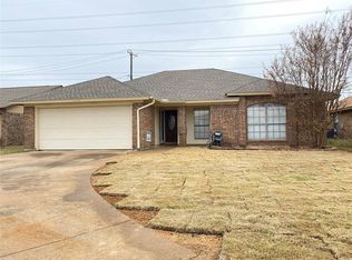 6520 Knottingham Dr, Arlington, TX 76001