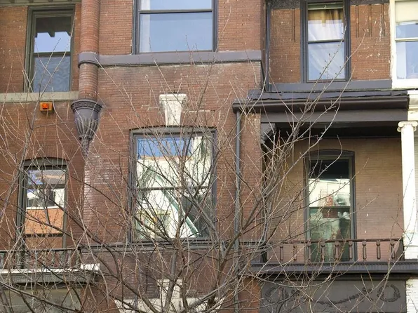 1412 Hopkins St NW, Washington, DC 20036