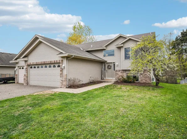 23092 Navajo St NW, Saint Francis, MN 55070