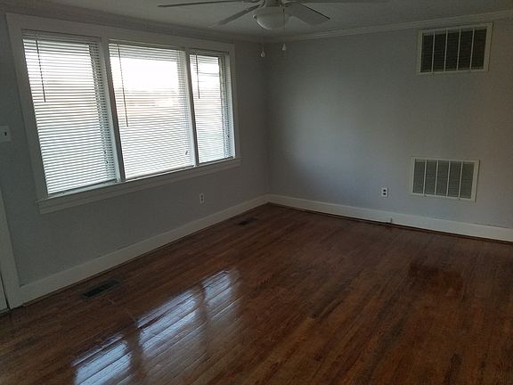 Living Rm