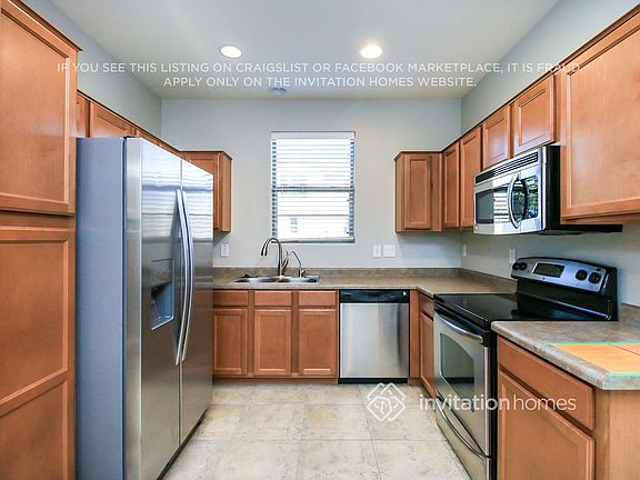 5th image of 451 S Hawes Rd Unit 76