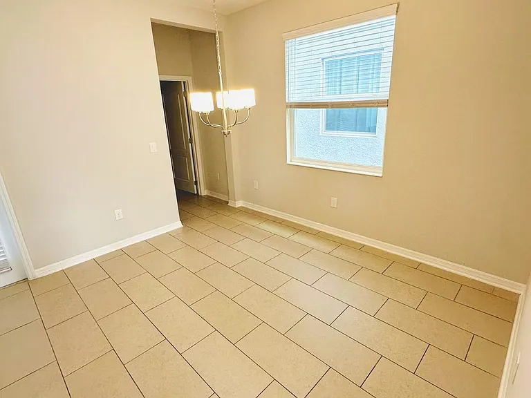 12719 Brodlove Ln — Photo 7