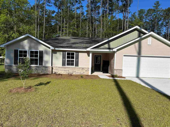 144 Joanna Gillard Ln., Georgetown, SC 29440