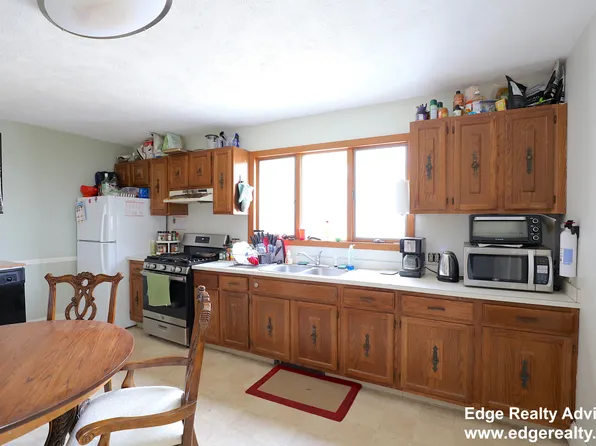 46 Shannon St #2, Boston, MA 02135