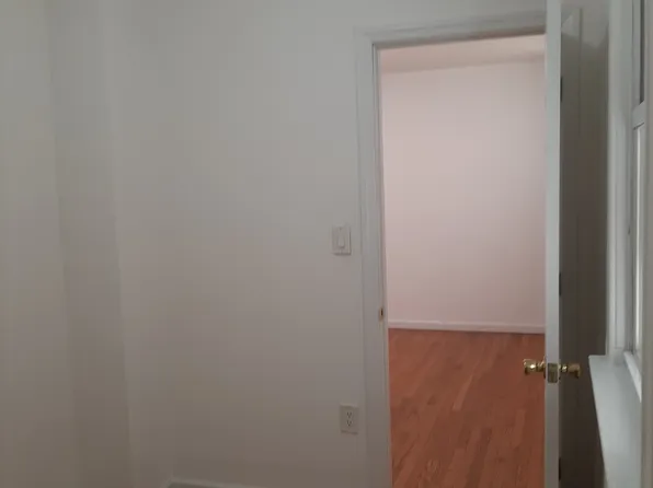 89 West 21st Street image 8 of 13