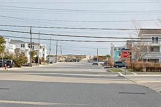 2nd image of 124 N 12th St