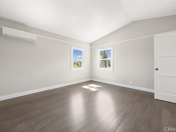 4th image of 1620 Ina Dr