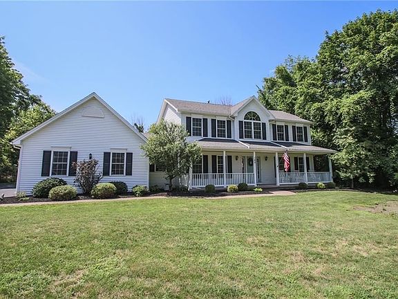 5th image of 180 Gary Dr