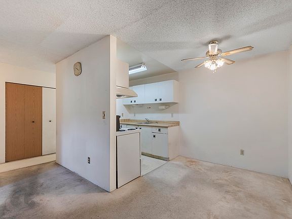 5th image of 1440 E Broadway St #115