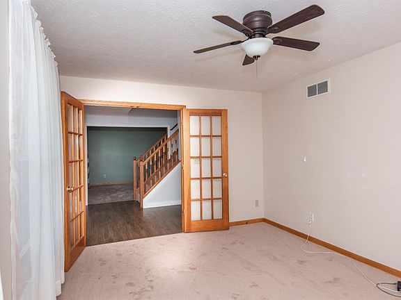 5th image of 7492 Providence Woods Ct