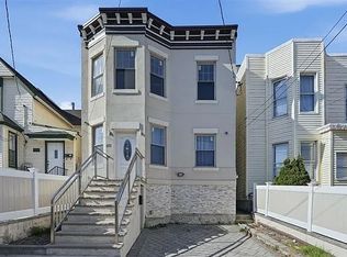 1525 38th St, North Bergen, NJ 07047