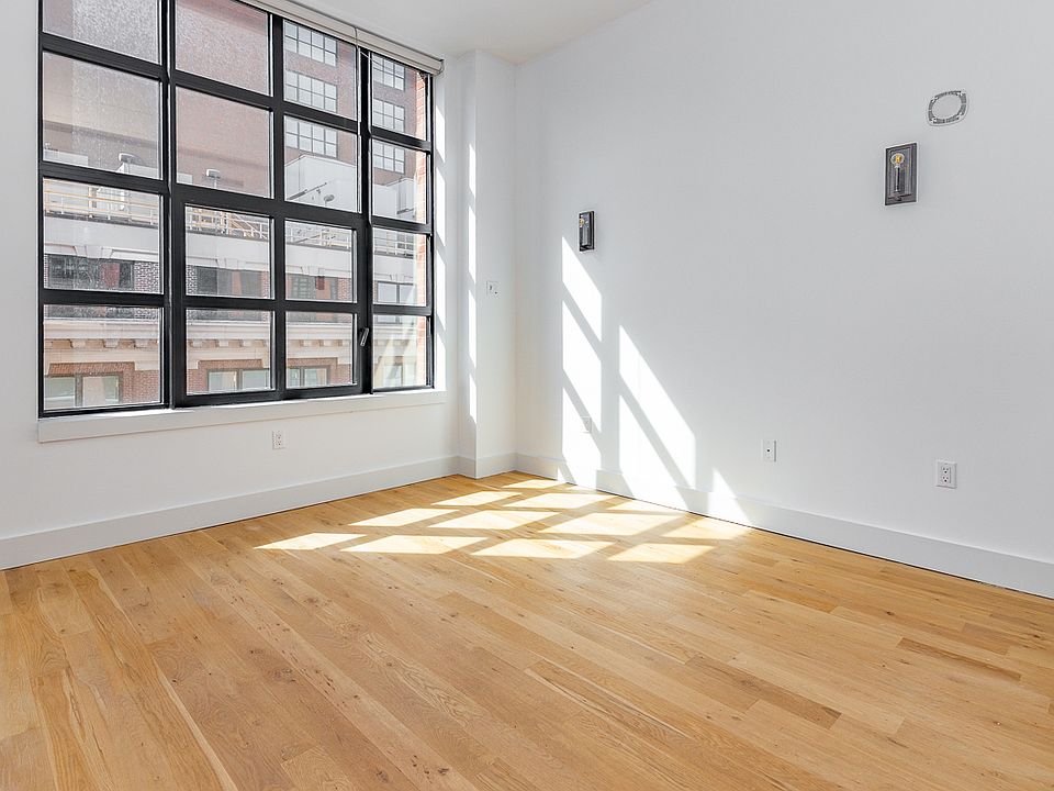 1st image of 41-21 28th St #8B