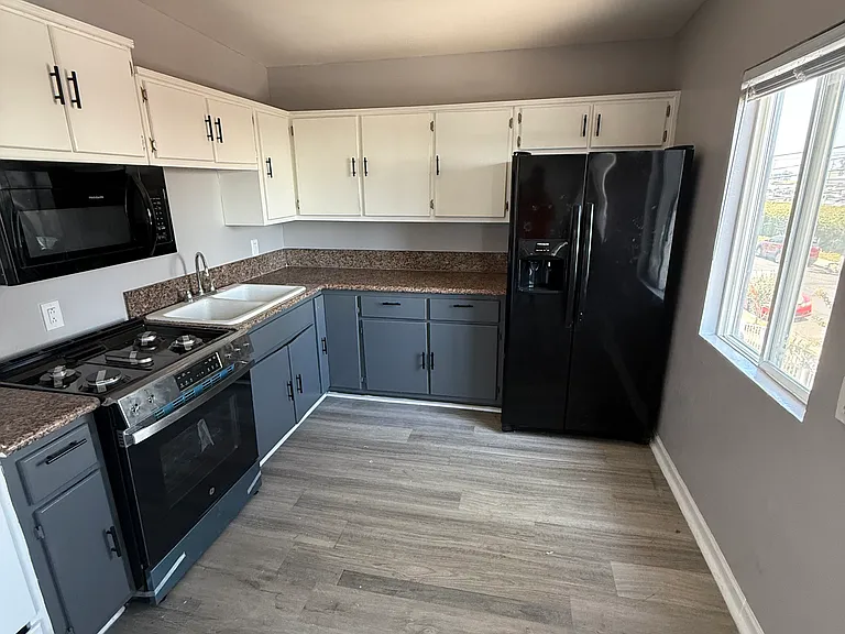 8219 Croesus Ave #4 — Photo 4