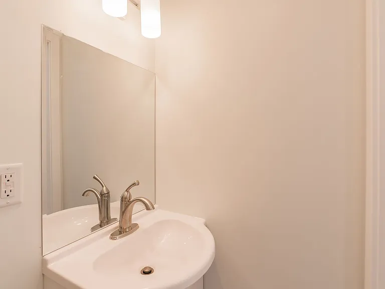 1616 N Bailey Street — Photo 14