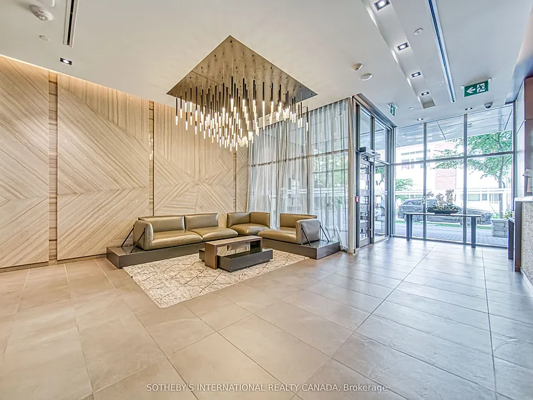 200 Sackville St #Penthouse 08 — Photo 3